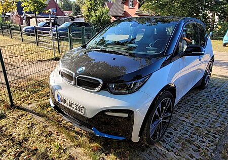 BMW i3 s