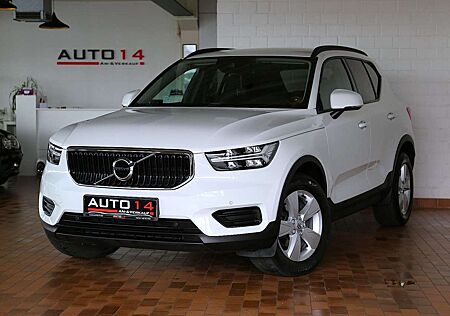 Volvo XC 40 XC40 Momentum Core 2WD Navi LED Kamera Standhz.