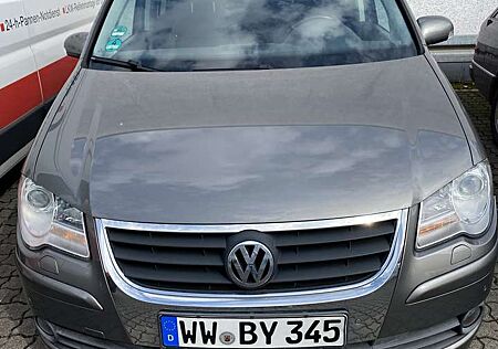 VW Touran Volkswagen Trendline