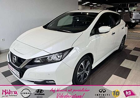 Nissan Leaf N-Connecta 40kw/h LED Winter 8-fach bereift Klima