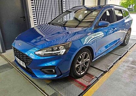Ford Focus Turnier ST-Line 1.5 EcoBlue EU6d HUD Navi LED Appl