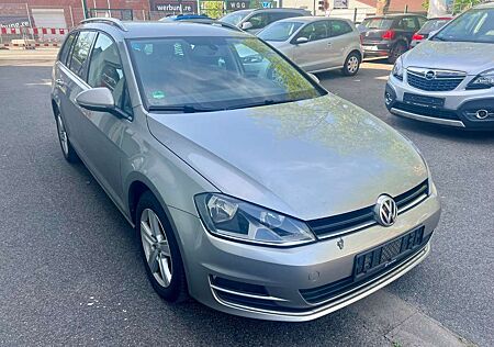 VW Golf Volkswagen 1.6 BlueTDI Comfortline"Navi"1.HD"SHZ"AHK"