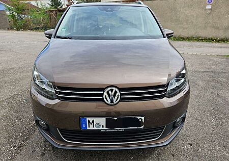 VW Touran Volkswagen Cross 2.0 TDI 125kW DSG