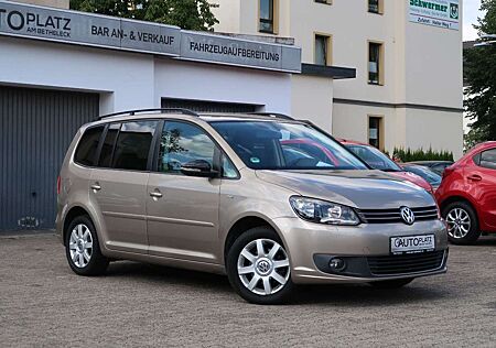 VW Touran Volkswagen 1.6TDI Match *7-SITZER *TEMPOMAT *AHK