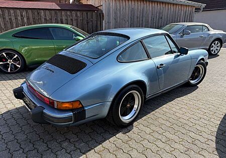 Porsche 911 CARRERA 3.2 COUPE *TRAUMZUSTAND* SERVICE NEU