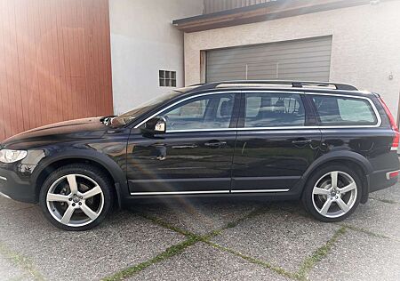 Volvo XC 70 XC70 XC70 D5 AWD Geartronic Summum