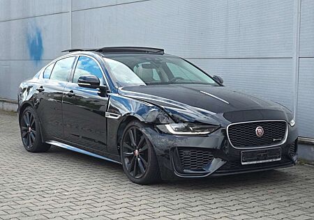 Jaguar XE S R-Dynamic