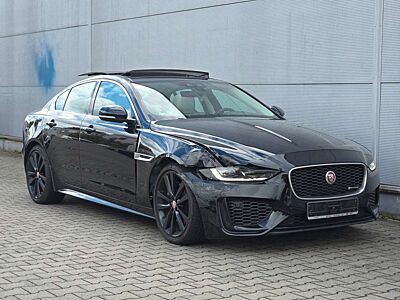 Jaguar XE S R-Dynamic