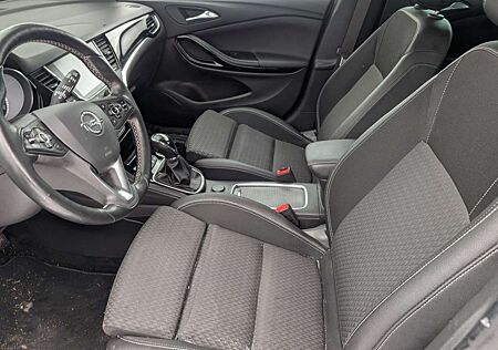 Opel Astra 1.6 D (CDTI) Start/Stop Sports Tourer Innovation