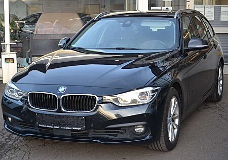 BMW 330d 330 xDrive Touring Advantage Autom*LEDER*NAVI*