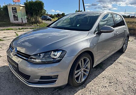 VW Golf Volkswagen VII Lim. Highline DSG*AHK*ACC*XEN*