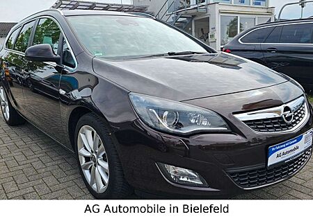 Opel Astra J Sports Tourer Innovation