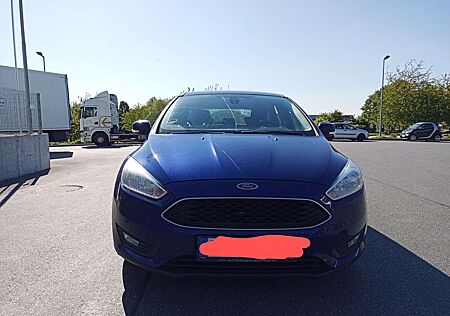 Ford Focus 1.6 Ti-VCT Automatik Saugrohreinspritzung