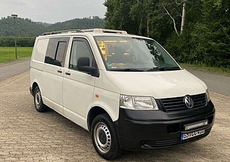 VW T5 Volkswagen Camper Selbstbau / Wohnmobil