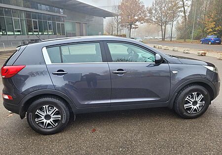 Kia Sportage +1.6+GDI+2WD+ISG+Spirit