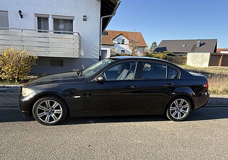 BMW 318 i | wenig KM | Motor läuft sehr gut