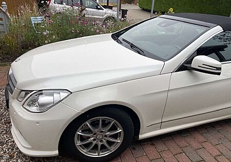 Mercedes-Benz E 250 Cabrio BlueEFFICIENCY 7G-TRONIC Elegance