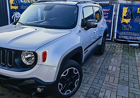 Jeep Renegade 2.0 MultiJet Active Drive Low Automatik Trailhawk