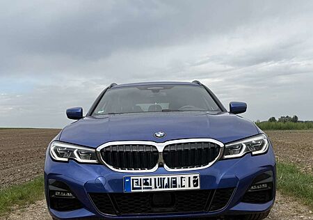 BMW 330d 330 3er Touring Diesel Touring xDrive Aut. M Spor