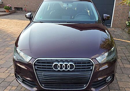 Audi A1 1.2 TFSI Sportback Attraction