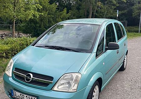 Opel Meriva 1.6 (Essentia)