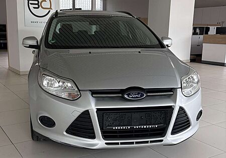 Ford Focus Turnier Turnier 1.6 Ti-VCT Titanium