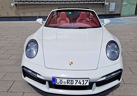 Porsche 911 Turbo S Cabriolet