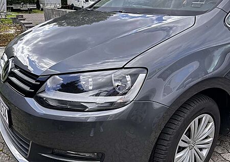 VW Sharan Volkswagen Diesel 2.0 TDI HighLine