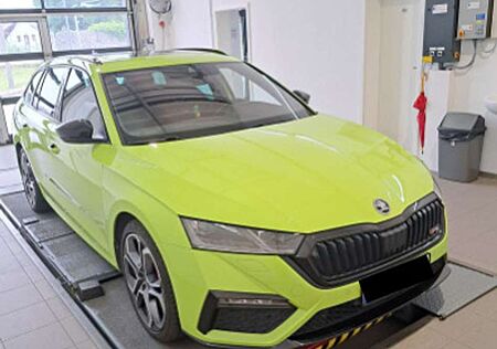 Skoda Octavia COMBI 2.0 TSI DSG RS AHK | PANO