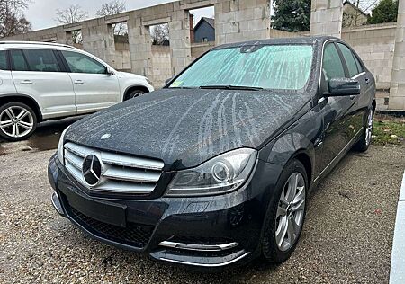 Mercedes-Benz C 200 CGI Automatik Avantgarde*Distronic*xenon*Aut*Clima