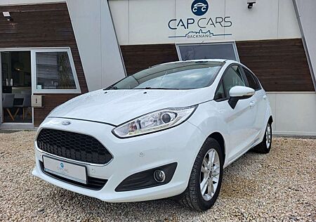 Ford Fiesta Celebration*Garantie*8xBereift*LED