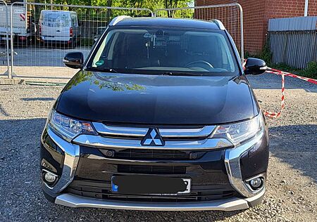 Mitsubishi Outlander 2.2 DI-D 4WD Aut. Edition 100+