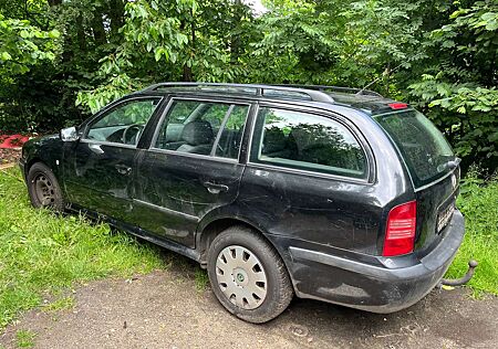 Skoda Octavia 1.9 TDI Combi Tour