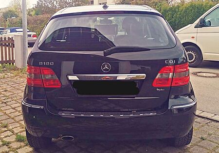 Mercedes-Benz B 180 CDI