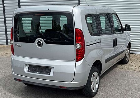 Opel Combo 1.6 Family 5-Sitzer-Klima-Sitzheiz-Tempoma
