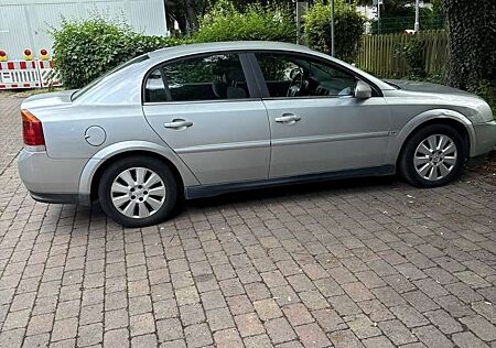 Opel Vectra 2.2