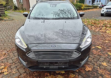 Ford Focus Turnier 2.0 TDCi DPF Start-Stopp-System Aut. Busin