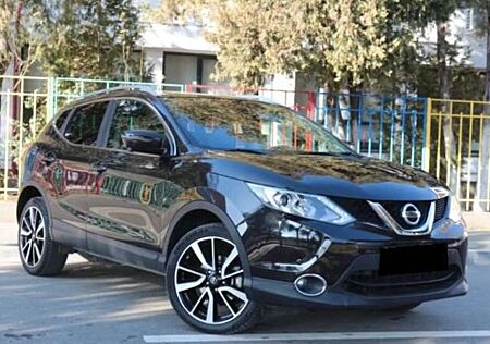 Nissan Qashqai 1.6 dCi Xtronic TEKNA