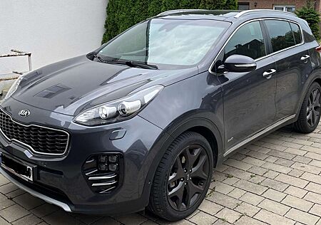 Kia Sportage GT-Line 4WD AHK 8 Fach Bereift Xenon Panorama