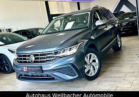 VW Tiguan Allspace Volkswagen Life DSG *7-Sitzer*Navi*Kamera*