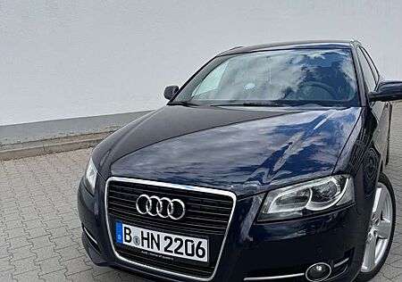 Audi A4 1.8 TFSI S line Sportpaket