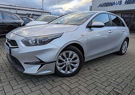 Kia Cee'd Ceed / 1.5 T-GDI Sitzheizung/PDC/Lenkradheizung/DAB/Klima