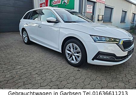 Skoda Octavia Style 2.0 TDI 7-Gang DSG HUB AHK Navi LED