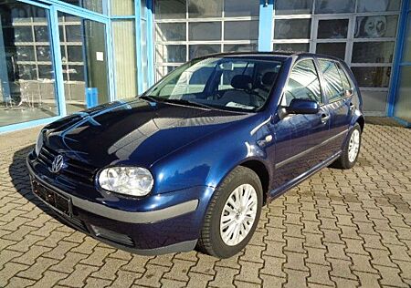 VW Golf Volkswagen 1.6 Klima/AHK/Fahrbereit/TÜV
