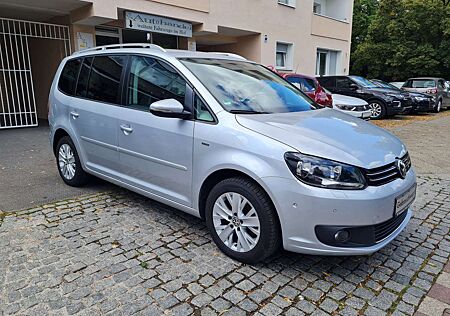 VW Touran Volkswagen Life BMT/2.Hand/Scheckheft/Navigation