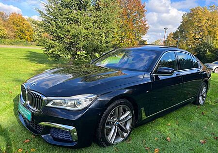 BMW 750 Baureihe 7 Lim L i xDrive*TÜV NEU*1 HAND