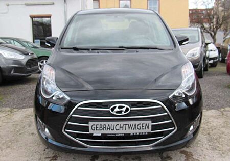 Hyundai iX20 1.6 Space Plus-Paket Automatik*NAVI-SHZ*