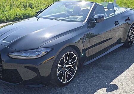 BMW M4 Cabrio Competition M xDrive