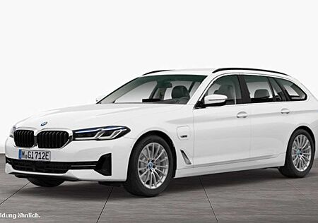 BMW 530 e Touring Head-Up AHK akt.Geschwindigkeitsregelung