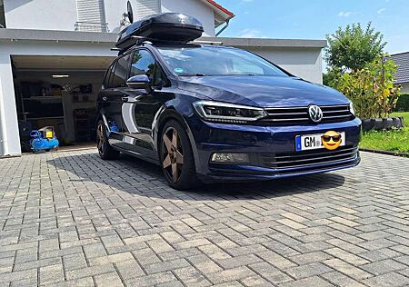 VW Touran Volkswagen Highline BMT/Start-Stopp